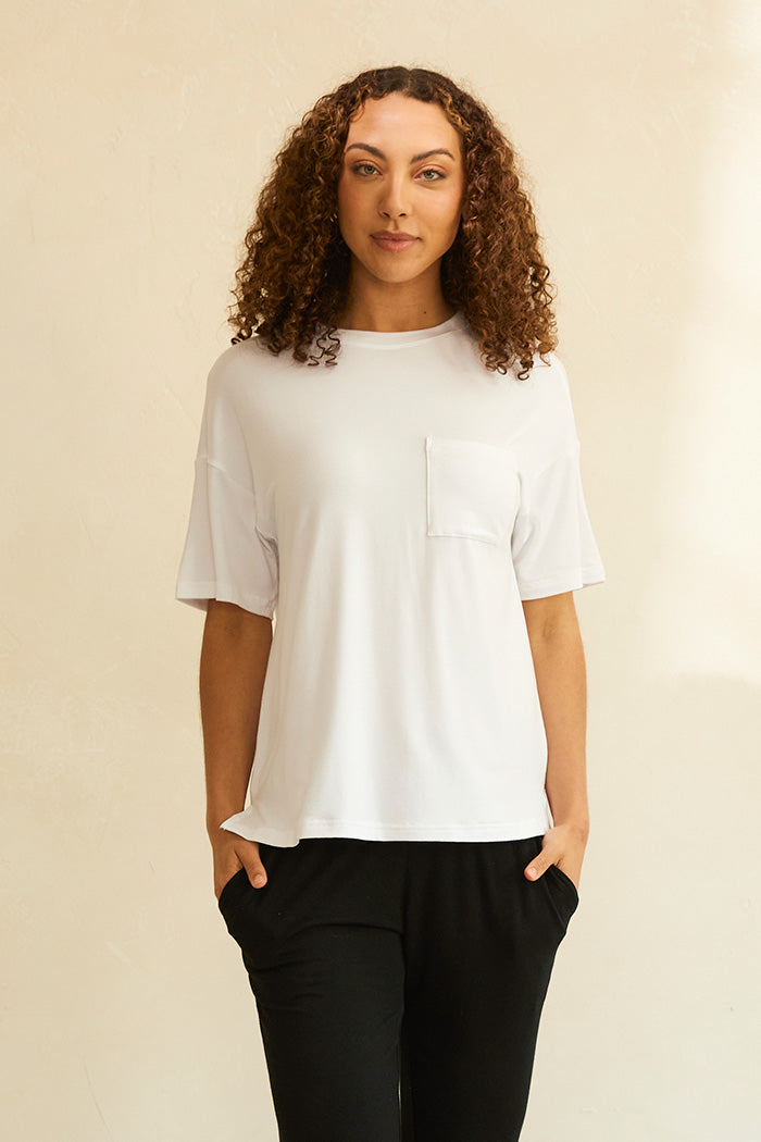 Kelsey is 5'9", typically wears a size 2 and is wearing a size S