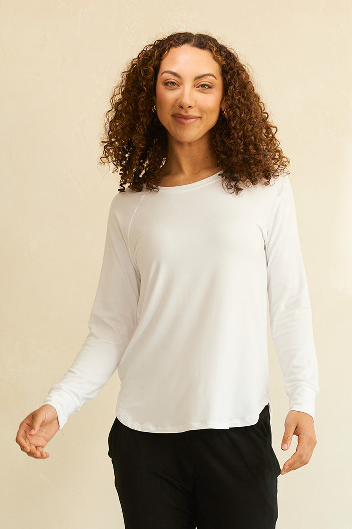 Kelsey is 5'9", typically wears a size 2 and is wearing a size S