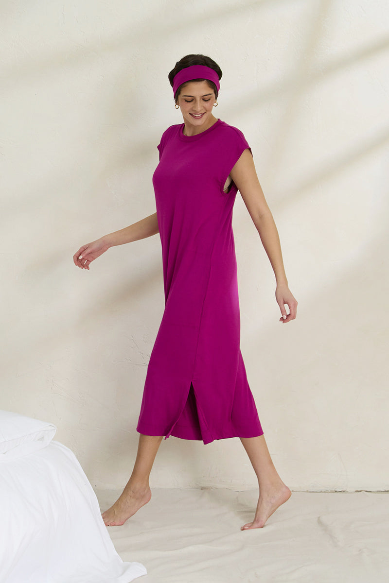 Natasha is 5'11", typically wears a size 4/6 and is wearing a size small