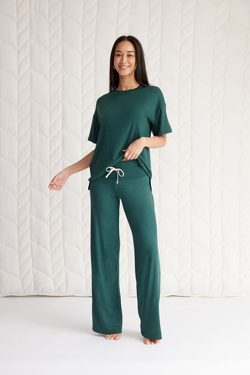 Kimberley is 5'8", typically wears a size 4 and is wearing a size small