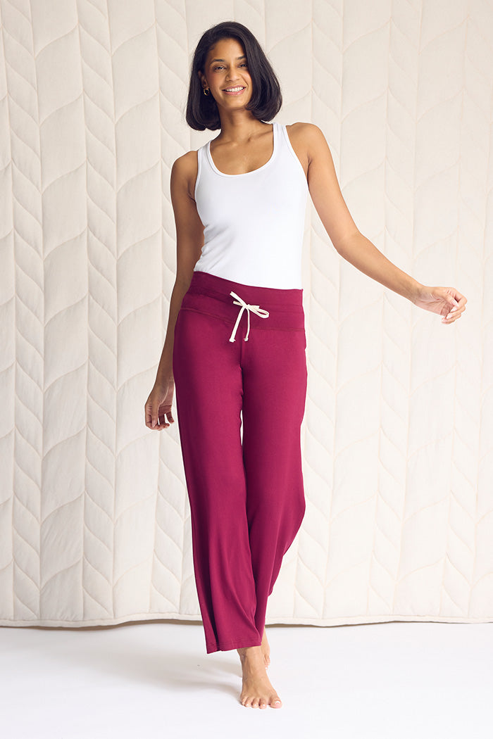 Tsanna is 5'10", typically wears a size 2 and is wearing a size small