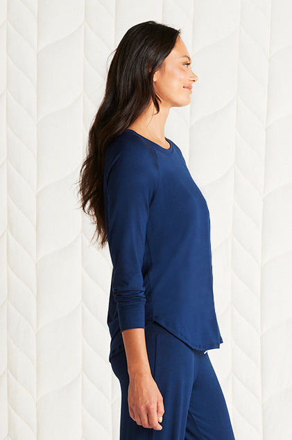 Tamara is 5'10", typically wears a size 2/4 and is wearing a size small