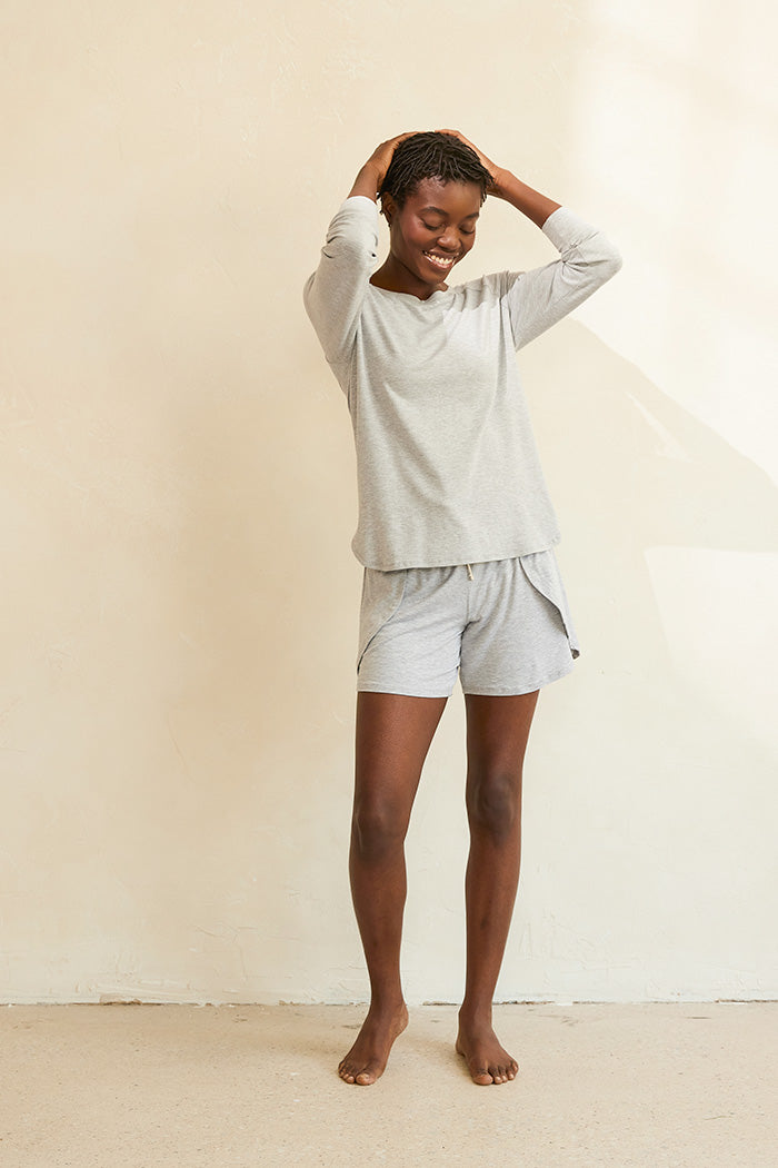 Abigail is 5'8", typically wears a size 2 and is wearing a size S