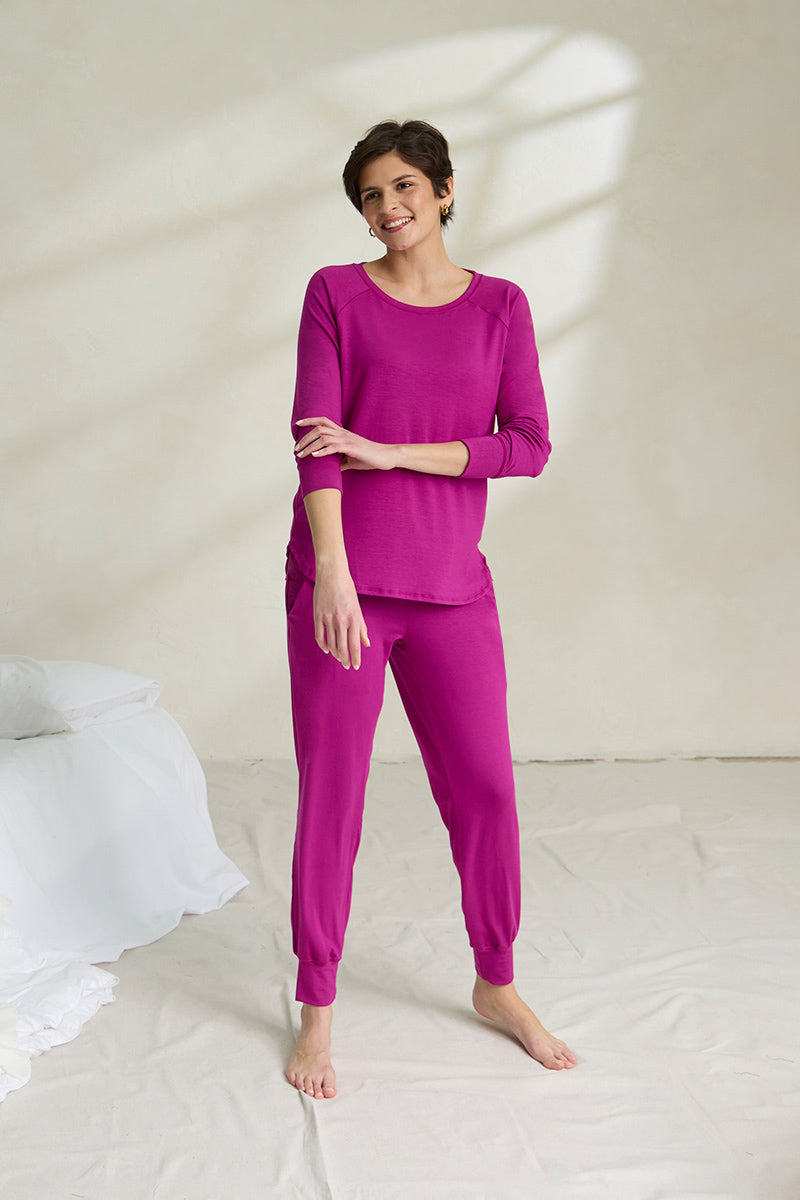 Natasha is 5'11", typically wears a size 4/6 and is wearing a size small