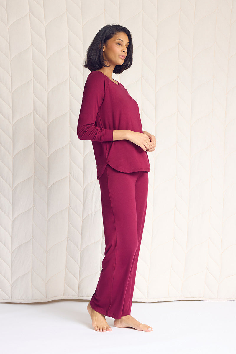 Tsanna is 5'10", typically wears a size 2 and is wearing a size small