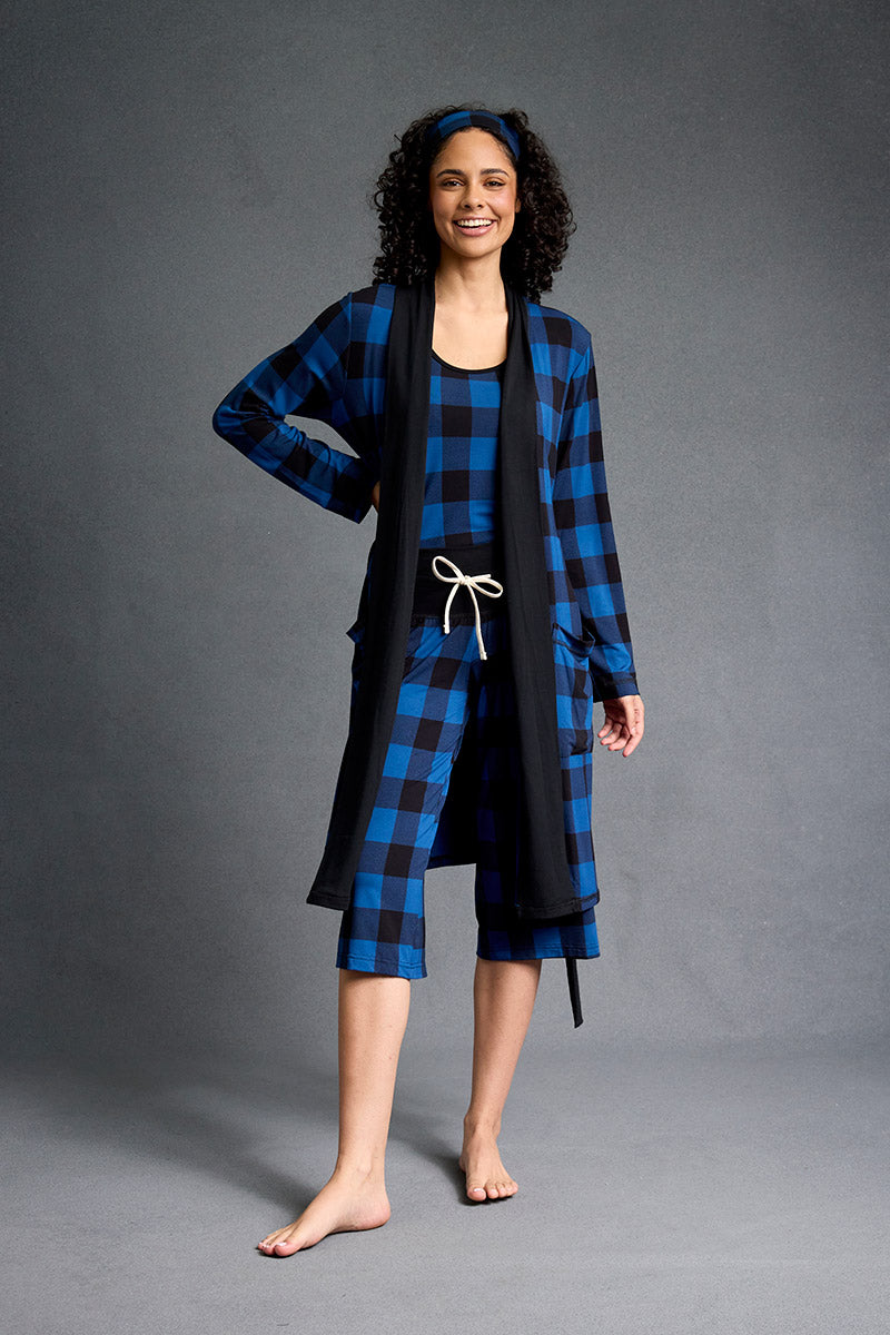 Adia is 5'7", typically wears a size 2 and is wearing a size S