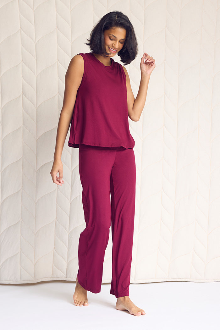 Tsanna is 5'10", typically wears a size 2 and is wearing a size small