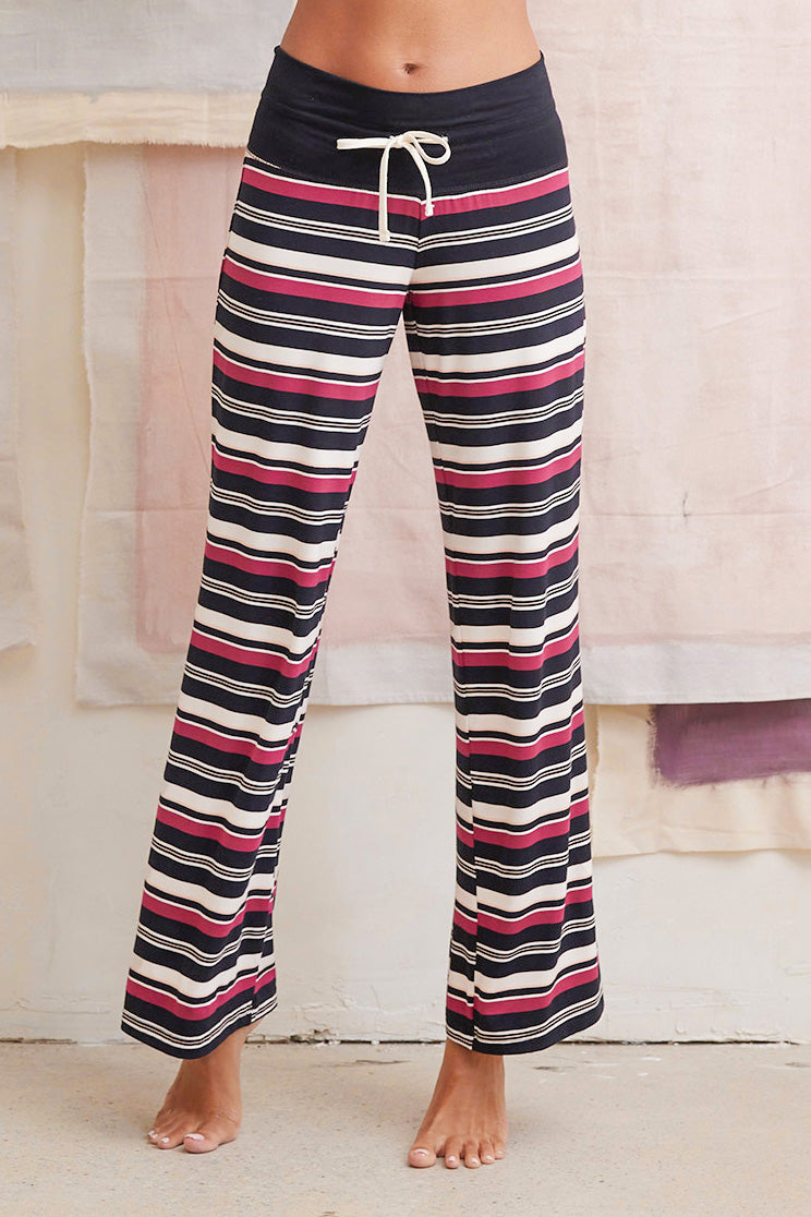 Tsanna is 5'10", typically wears a size 2 and is wearing a size S