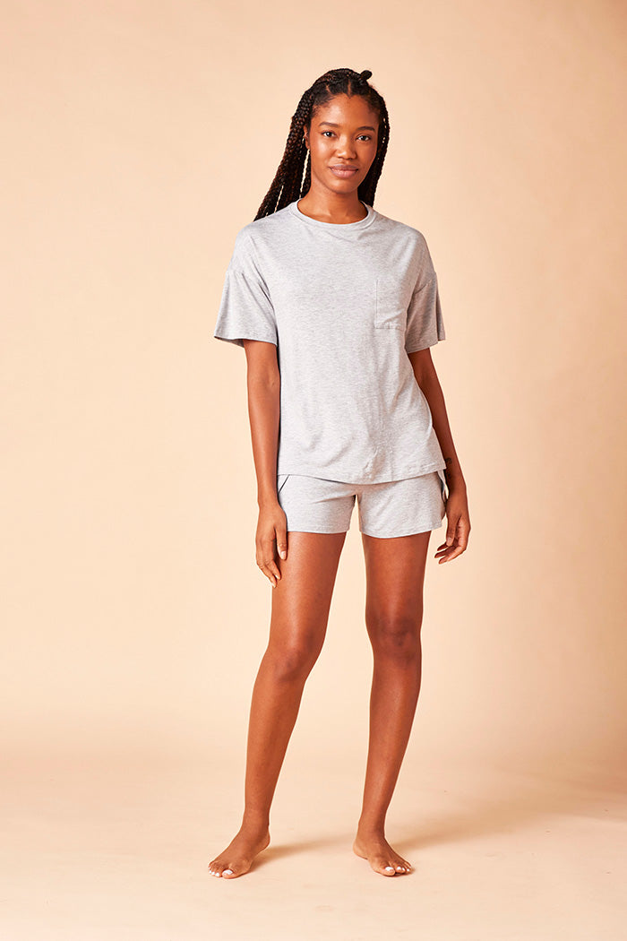 Ruqayyah is 5'9", typically wears a size 2 and is wearing a size small