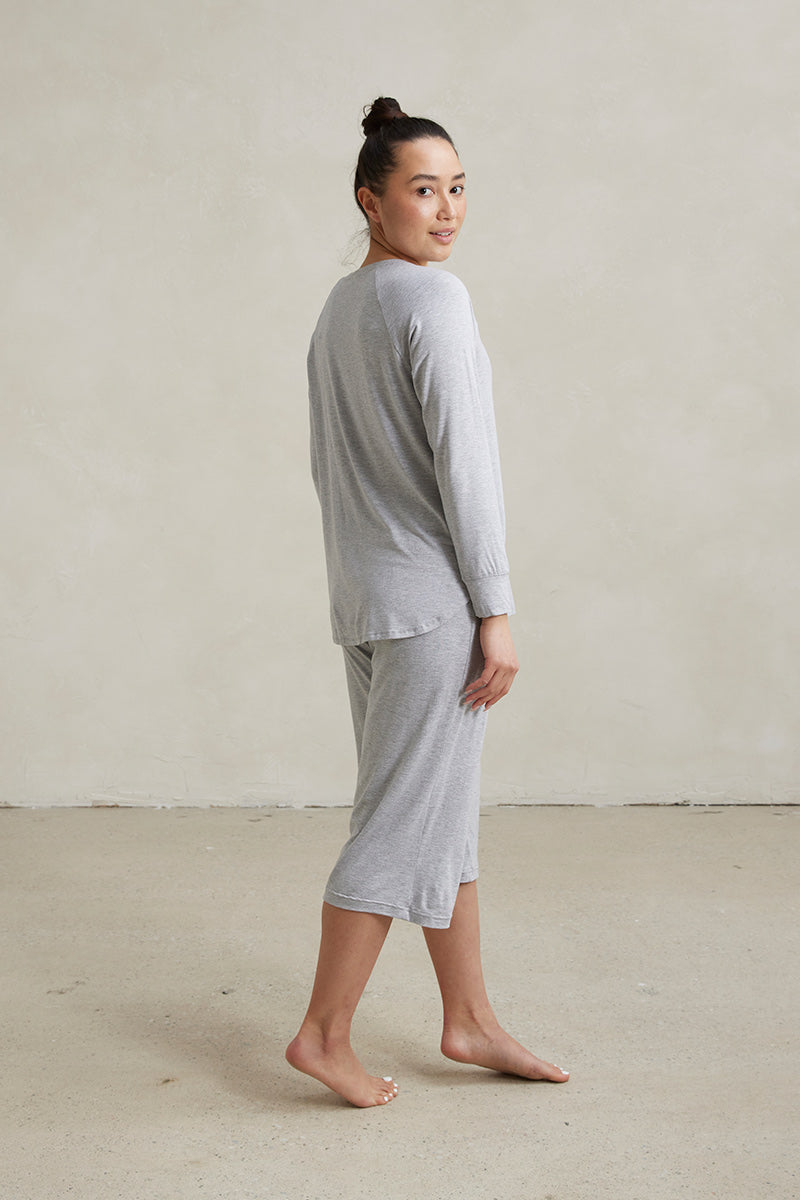 Relaxed Long Sleeve Top + Capri Pant