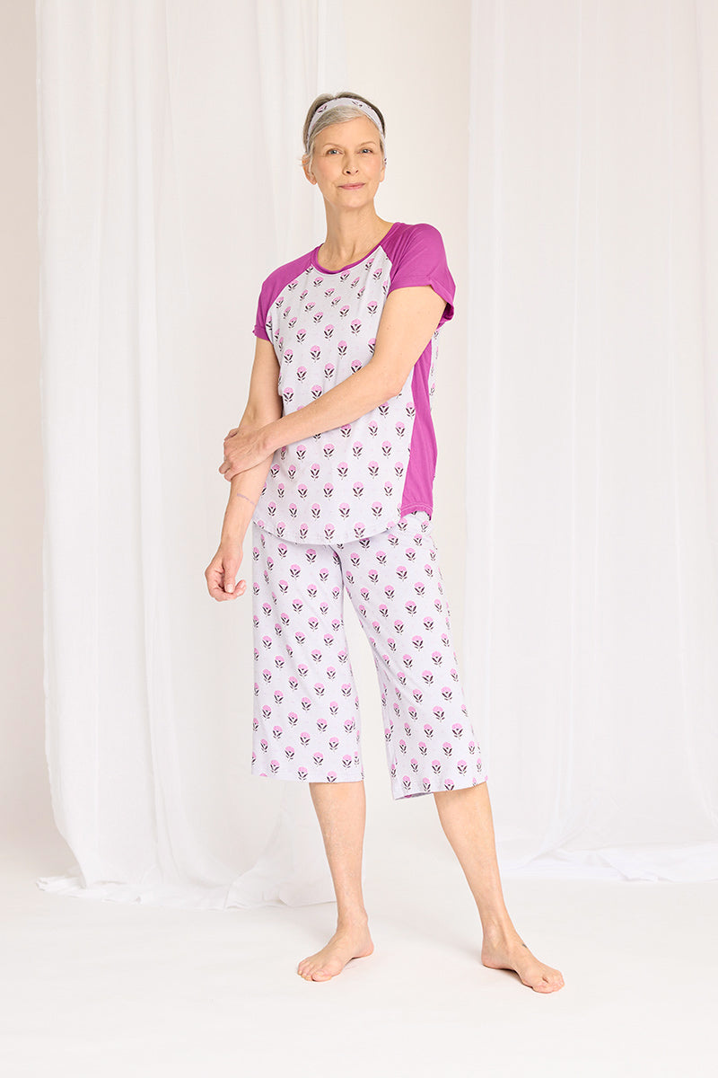 Laroe is 5'11", typically wears a size 6/8 and is wearing a size medium