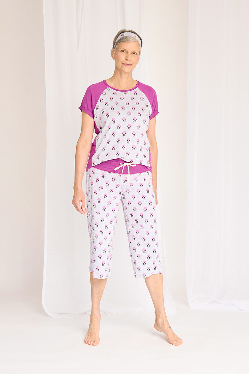 Laroe is 5'11", typically wears a size 6/8 and is wearing a size medium