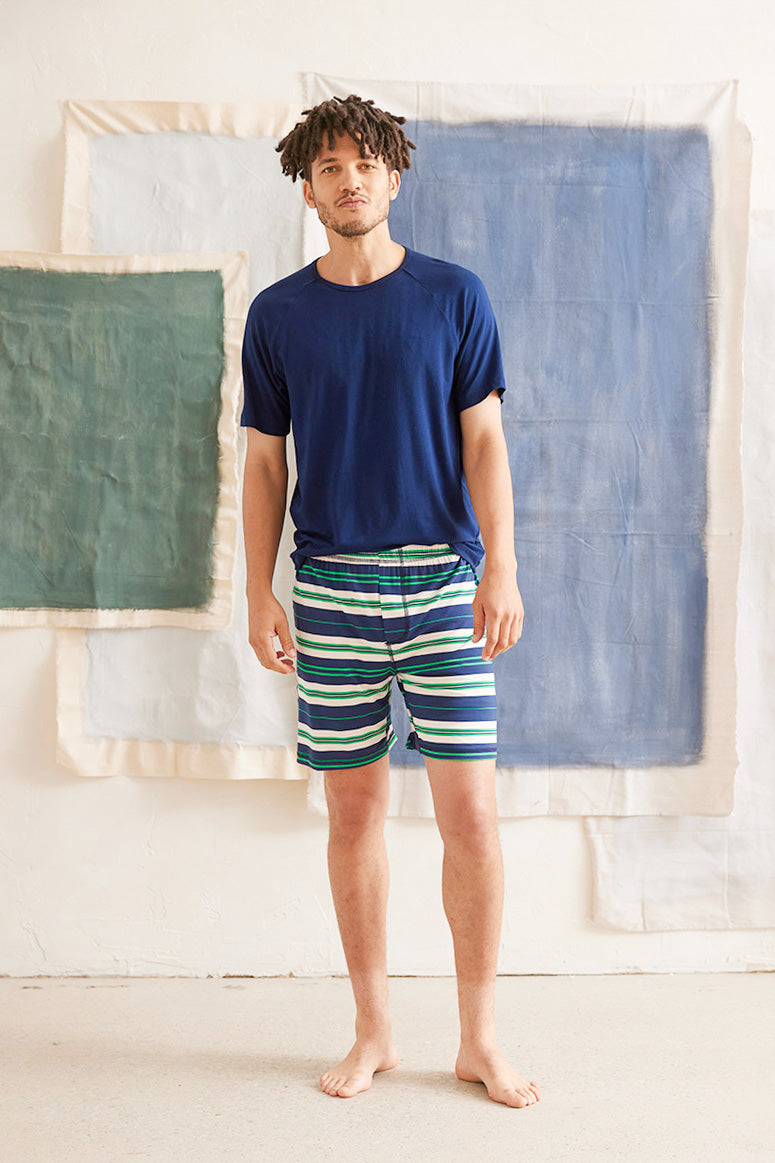 Trey is 6'2", typically wears a size 32 pant, has a 38" chest and is wearing a size medium