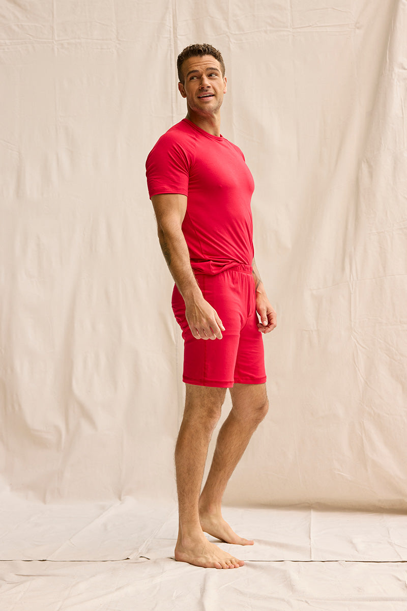 Adam is 6'1", typically wears a size 34 pant, has a 43" chest, a 32" inseam and is wearing a size medium