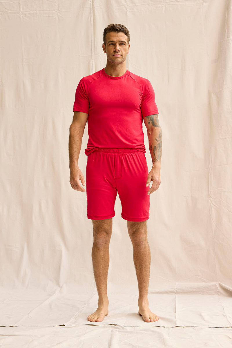 Adam is 6'1", typically wears a size 34 pant, has a 43" chest, a 32" inseam and is wearing a size medium