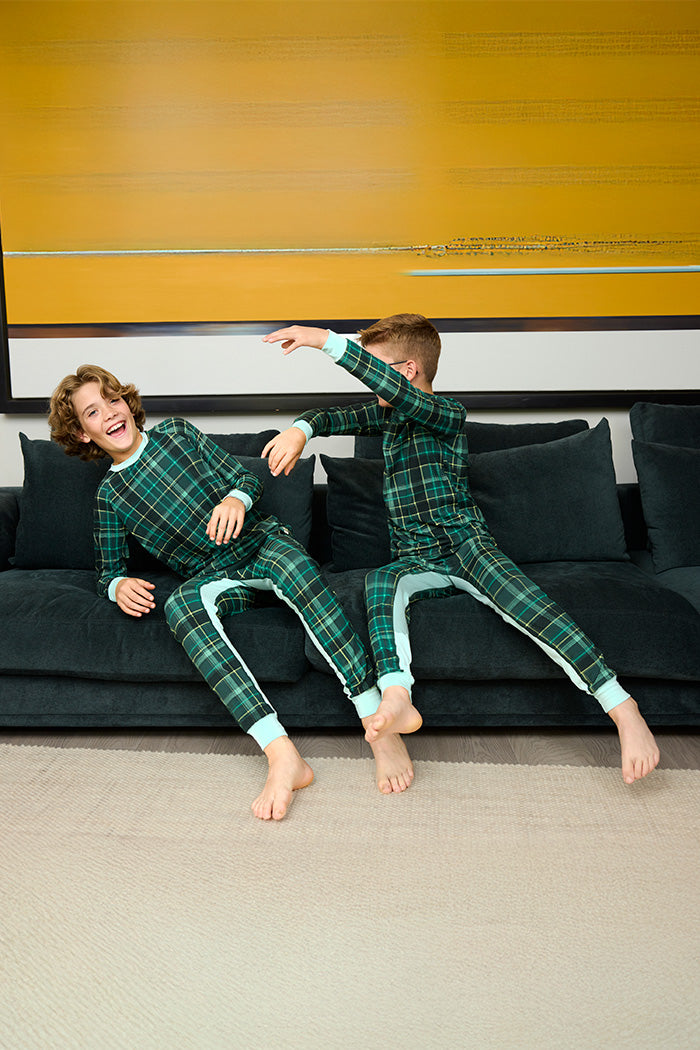 Wearing size 7/8 and 9/10