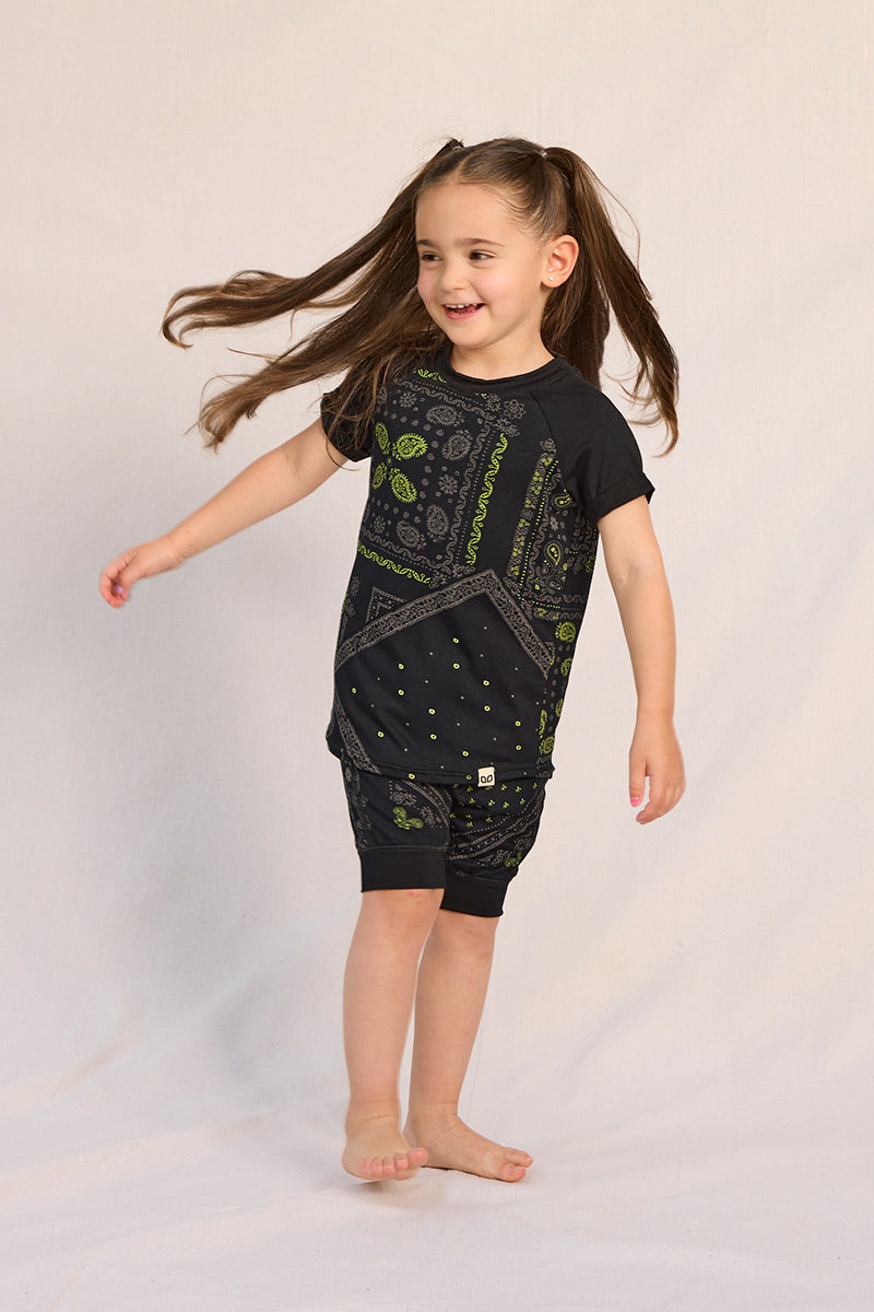 Ruby is wearing size 3/4