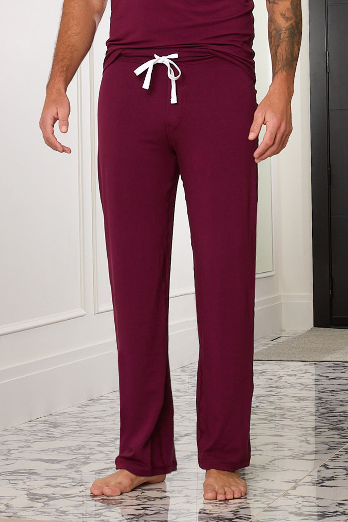 Adam is 6'1", typically wears a size 34 pant, has a 32" inseam and is wearing a size medium.