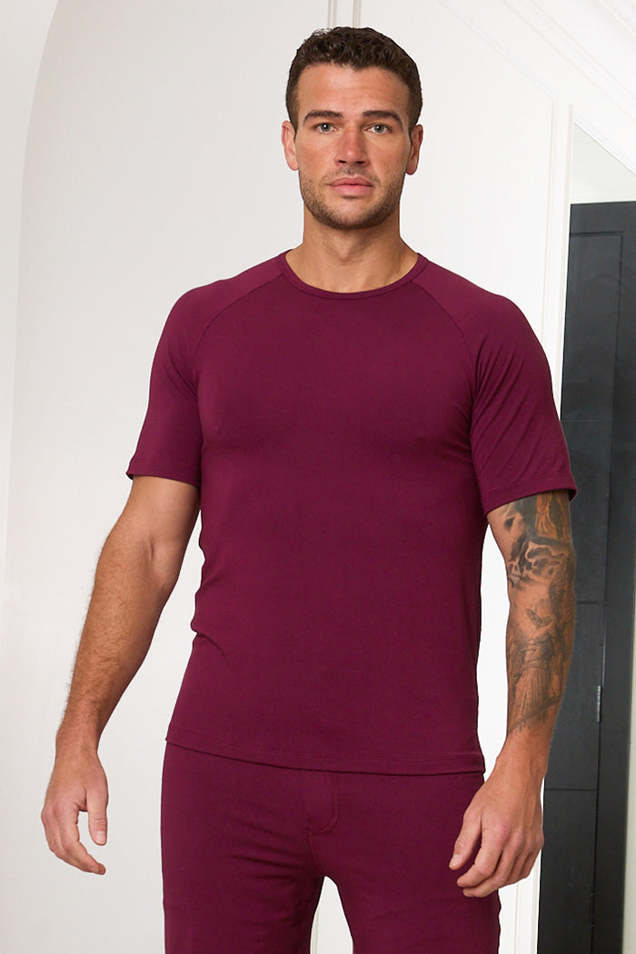 Adam is 6'1", typically wears a size 34 pant, has a 32" inseam and is wearing a size medium.