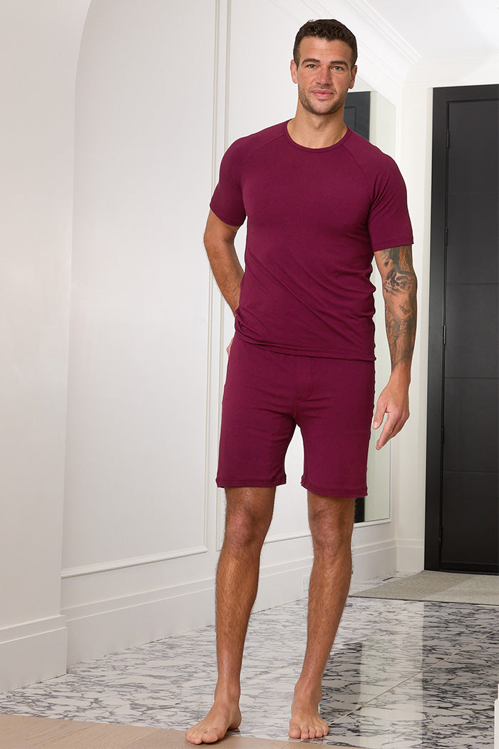 Adam is 6'1", typically wears a size 34 pant, has a 32" inseam and is wearing a size medium.