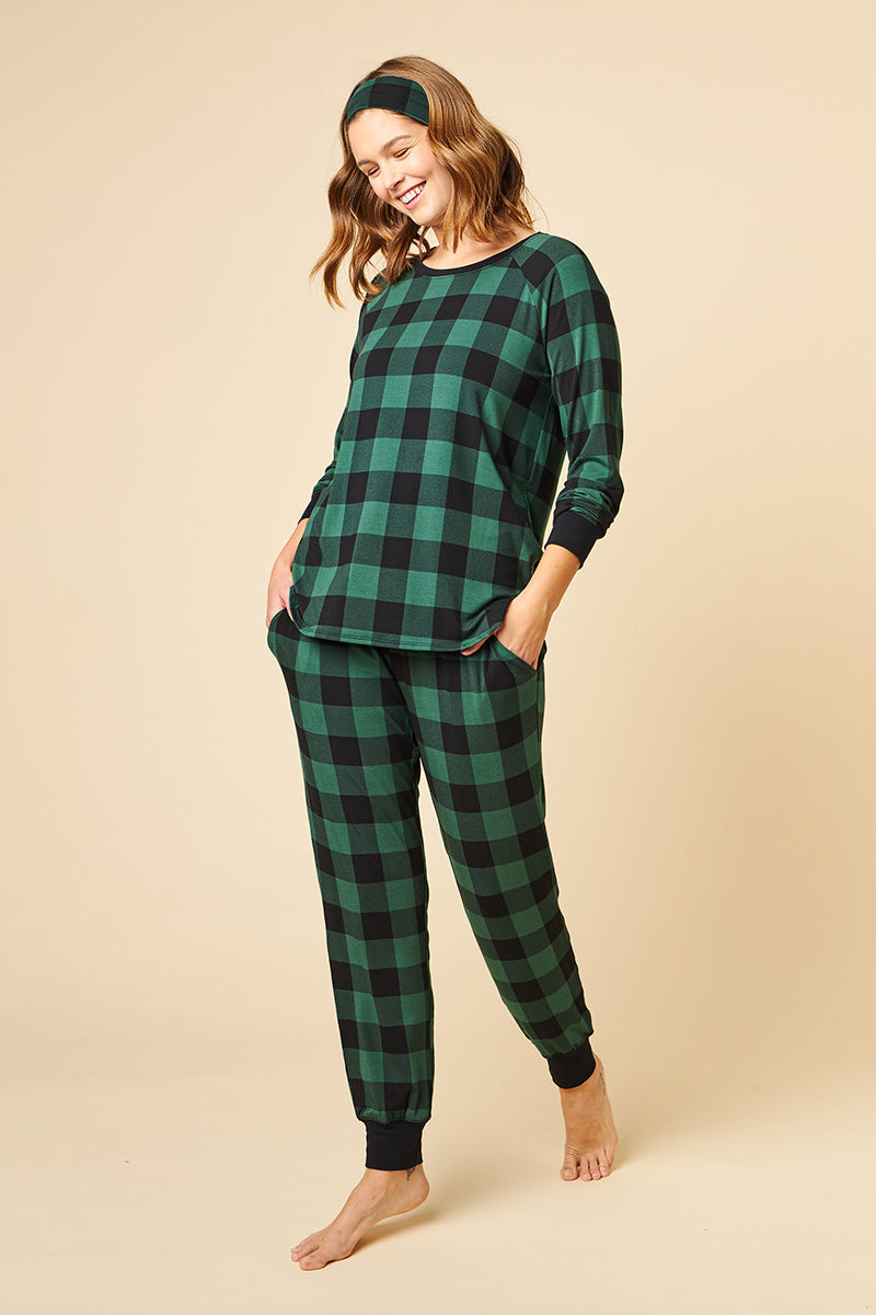 Steph is 5'10", typically wears a size 6/8 and is wearing a size medium