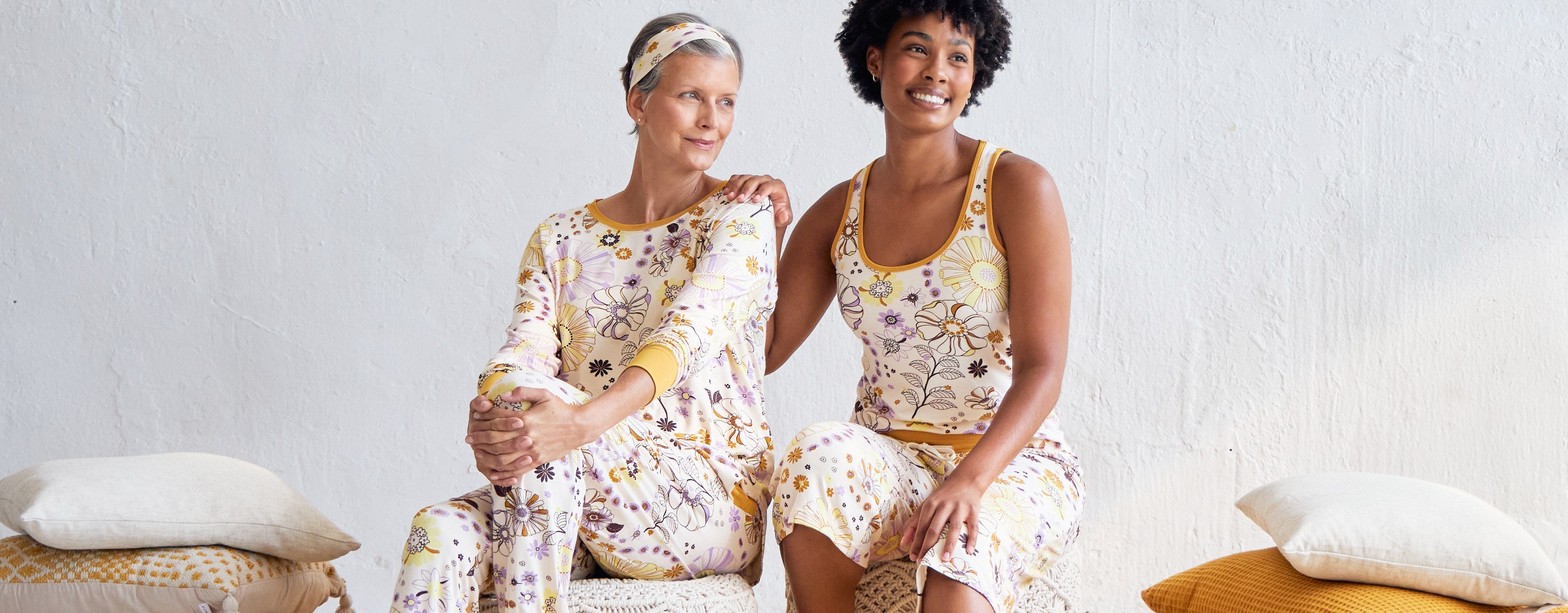 Set. Shop Floral Pajama Sets & Loungewear - 70s Flower Collection