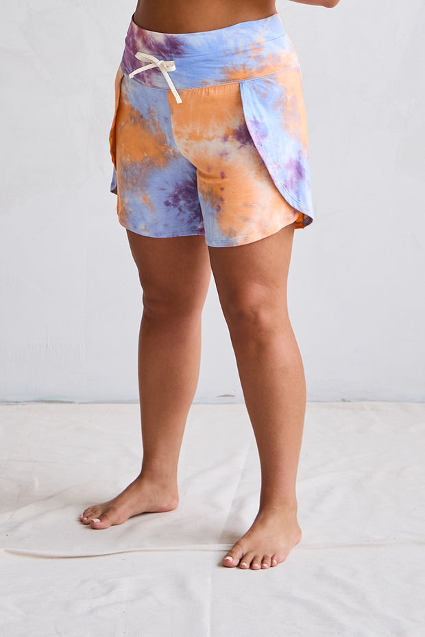 Old Navy Marble Bike Shorts Editor Try-On and Review 2021