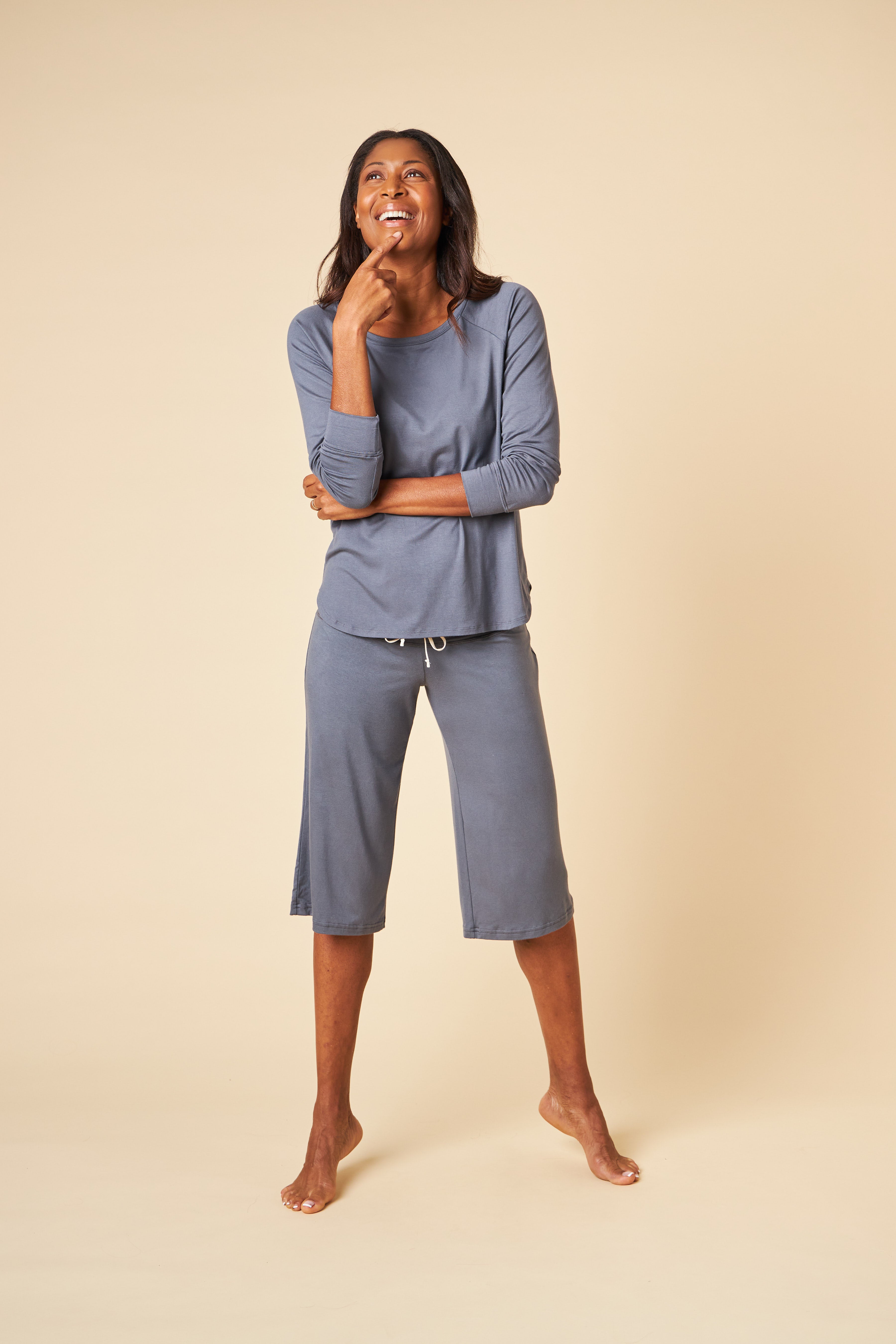 Janice is 5'11", typically wears a size 6/8 and is wearing a size medium