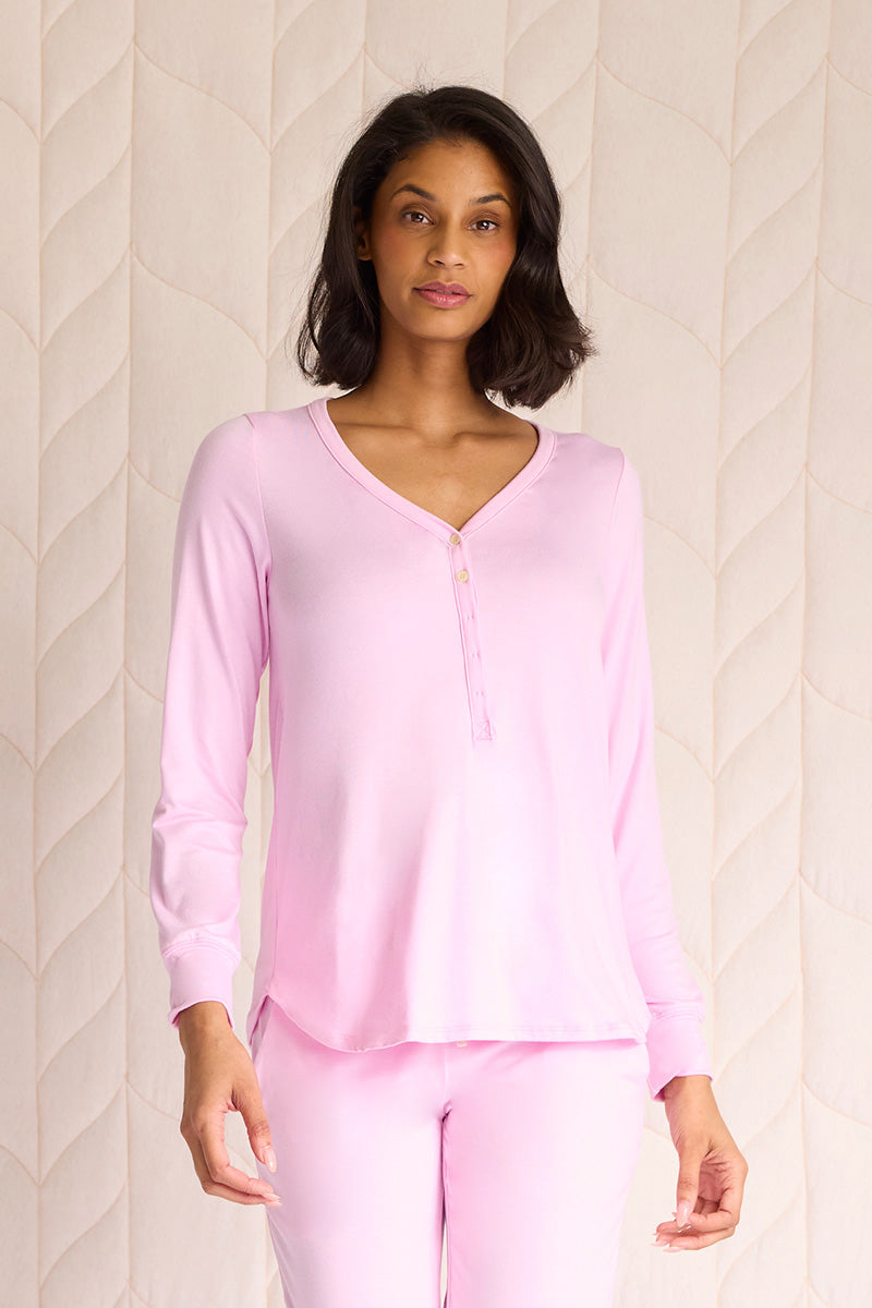 Tsanna is 5'10", typically wears a size 2 and is wearing a size small