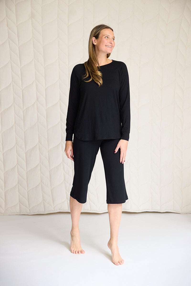 Relaxed Long Sleeve Top + Capri Pant