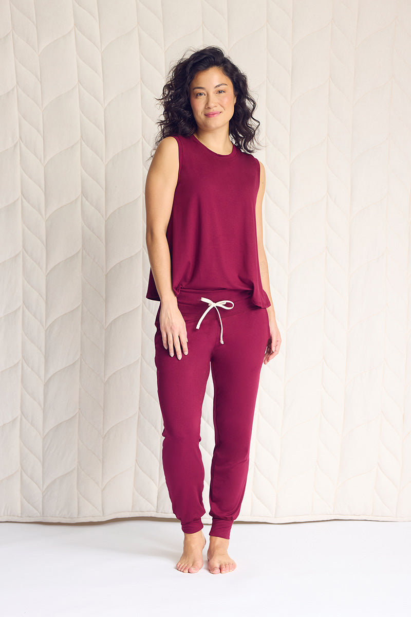 Meriko is 5'9", typically wears a size 6/8 and is wearing a size medium