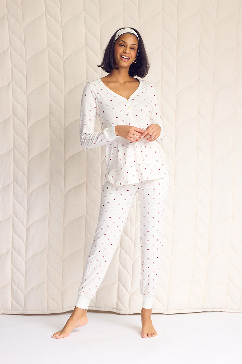 Tsanna is 5'10", typically wears a size 2 and is wearing a size small