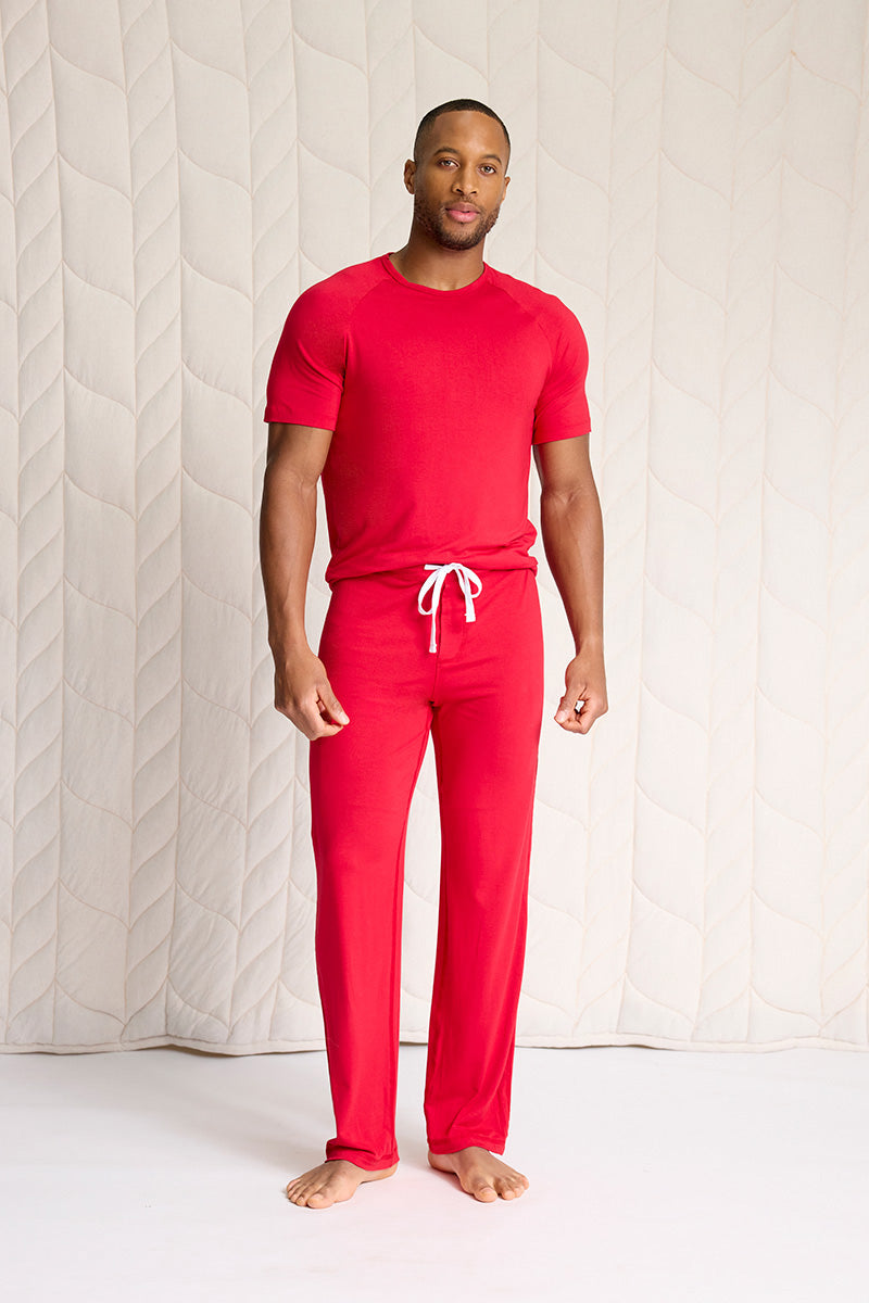 Brendan is 6'0", typically wears a size 32 pant, has a 40" chest and is wearing a size M