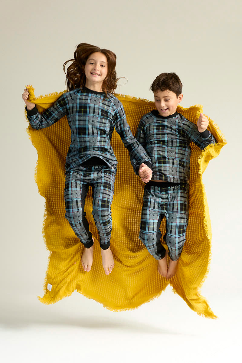 Tessa is wearing size 11/12 & Ezra is wearing size 9/10