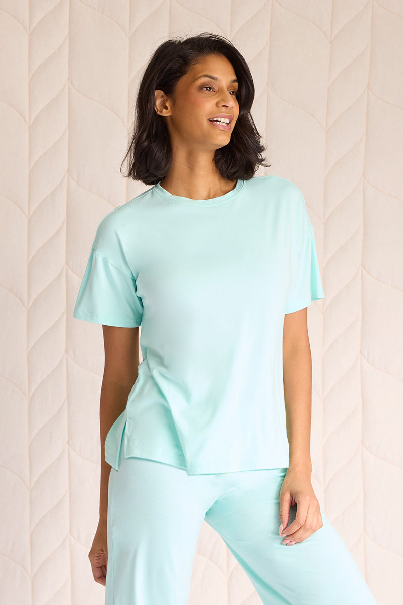 Tsanna is 5'10", typically wears a size 2 and is wearing a size small