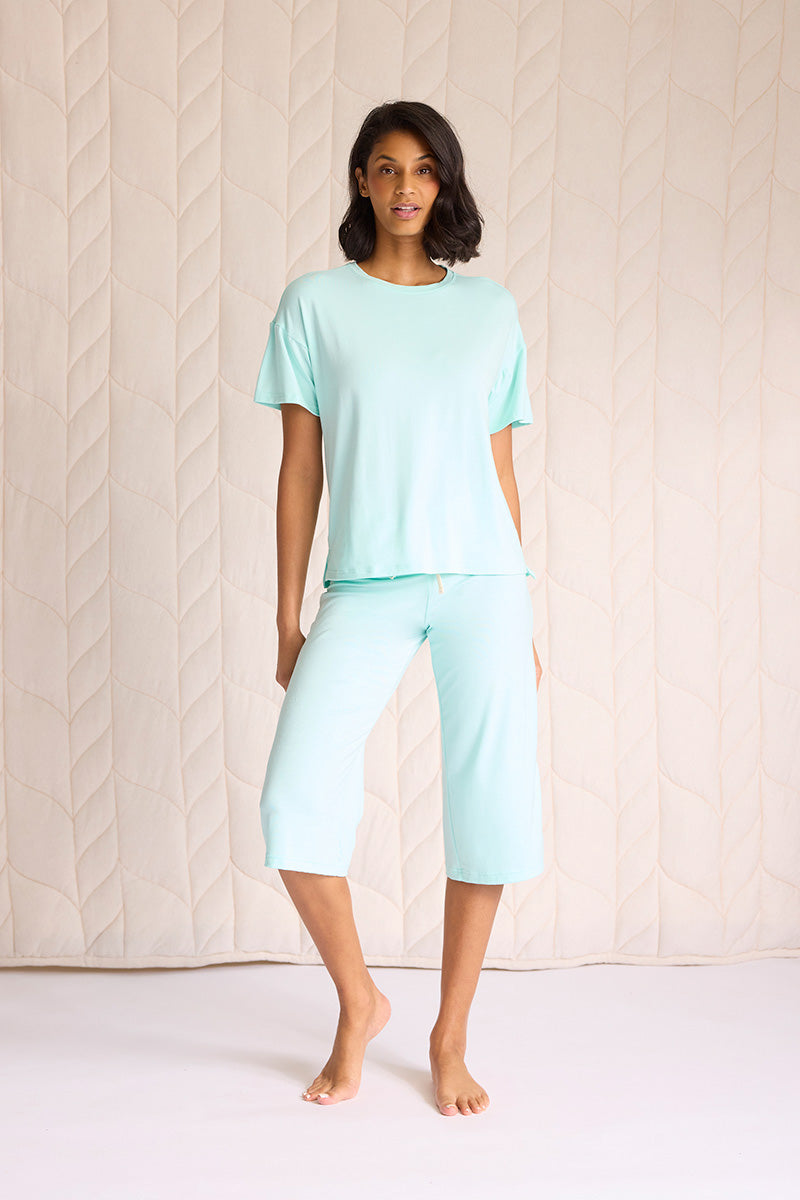 Tsanna is 5'10", typically wears a size 2 and is wearing a size small