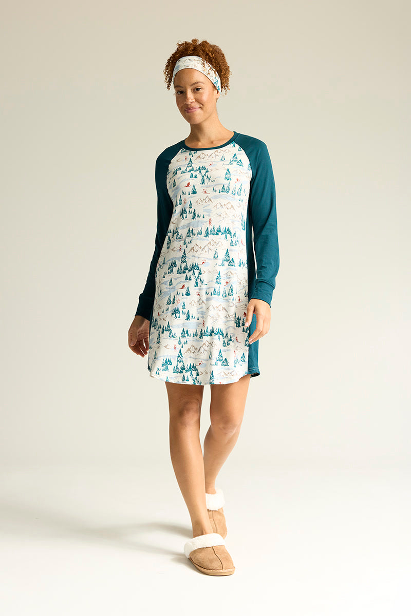 Adecia is 5'9", typically wears a size 6/8 and is wearing a size medium